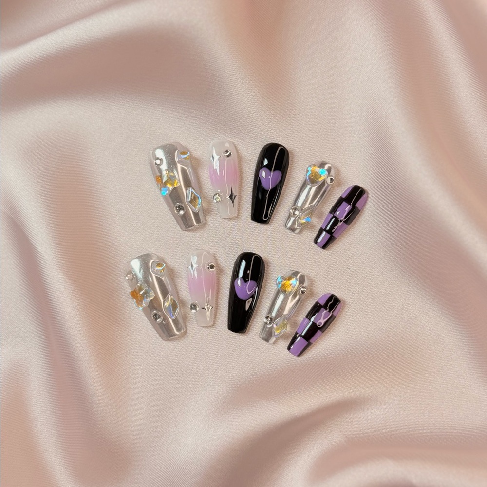 Press-on Nails Set ✨